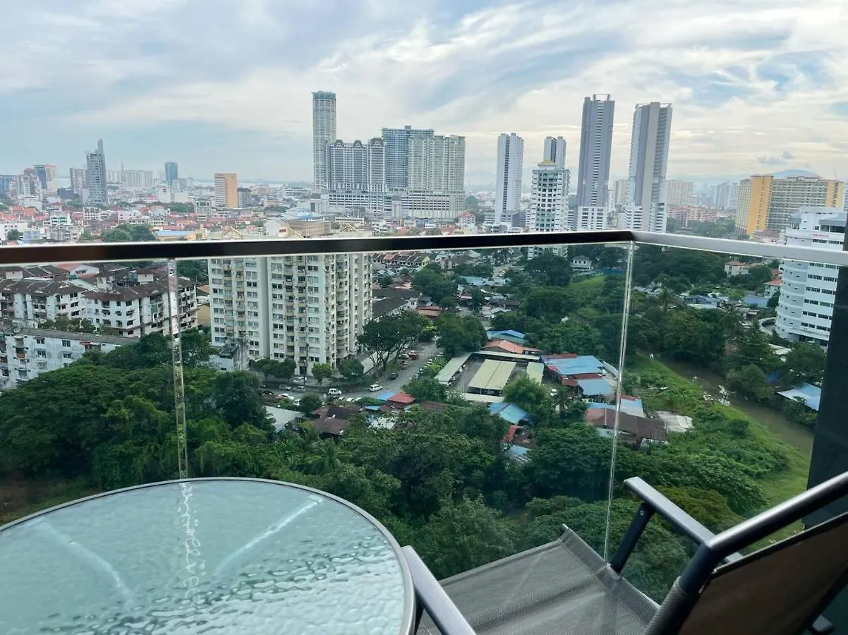 Beacon Executive Suite By Fantabulous Guest House 乔治敦 马来西亚