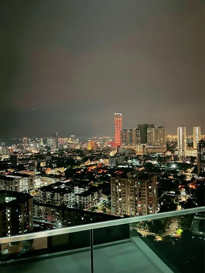 Beacon Executive Suite By Fantabulous Guest House George Town